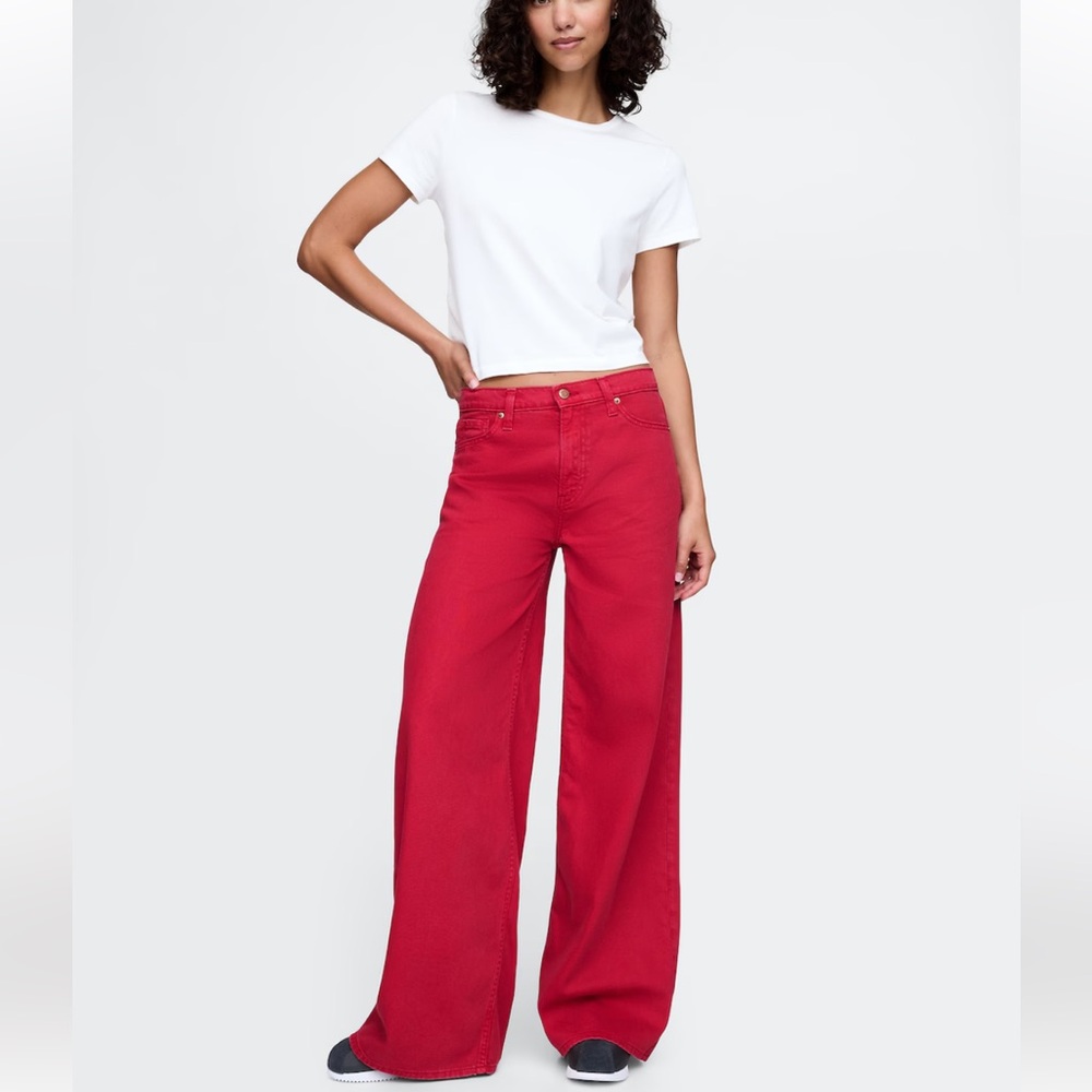 GAP Mid Rise UltraSoft Baggy Jean in red